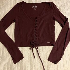 Hollister Women's Maroon Lace-Up Crop Top
